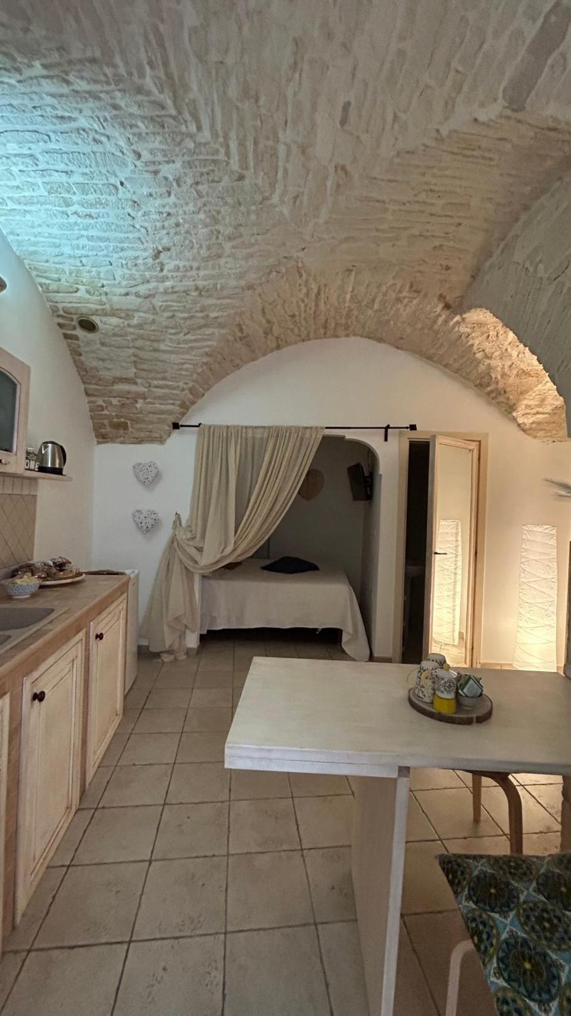 Vico 38 Villa Martina Franca Bagian luar foto